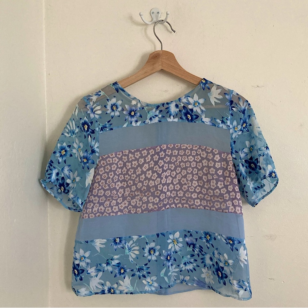 Cropped graphic semi-sheer Topshop top, size S